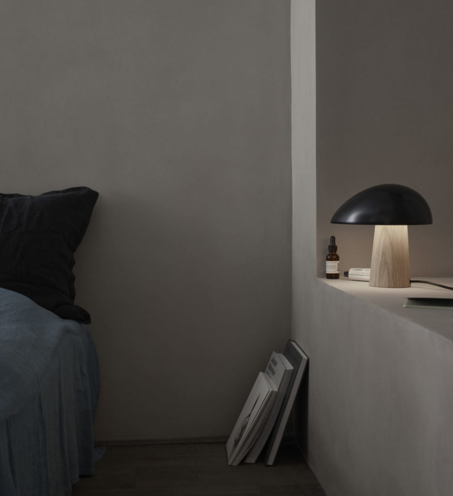 lampe de lecture pour une déco chic, originale et contemporaine dans la chambre