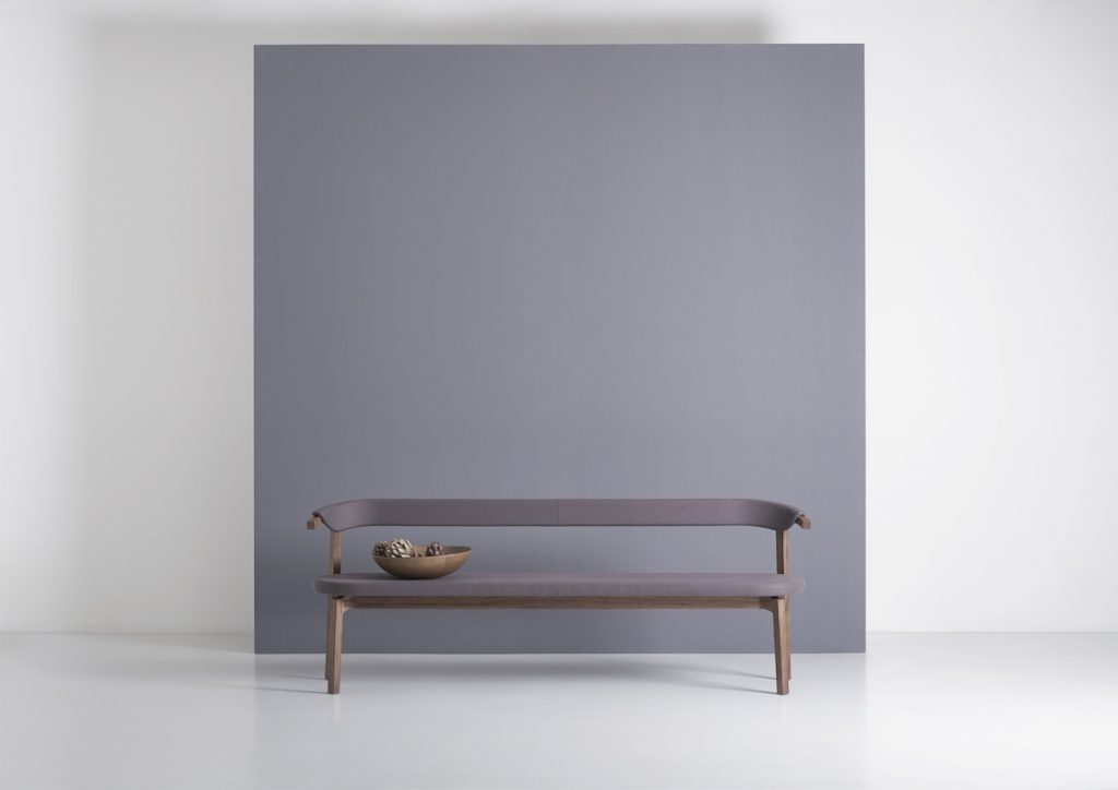 Espaces du design. Fauteuil Weda Lounge, Daniel Wehrli pour Mobimex, danielwehrli.ch, mobimex.ch