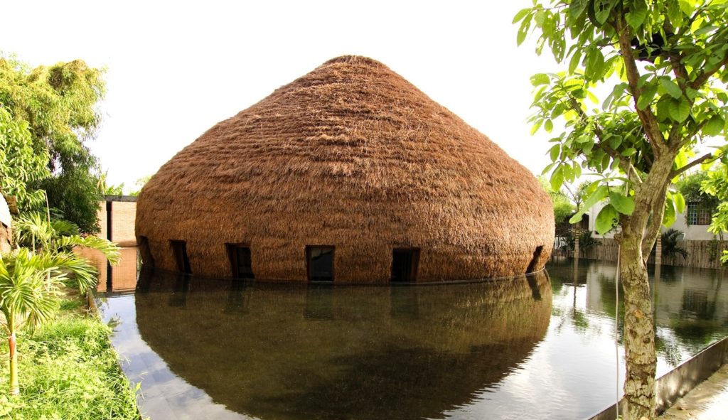 L'architecture en bambou de Vo Trong Nghia. LE WNW BAR