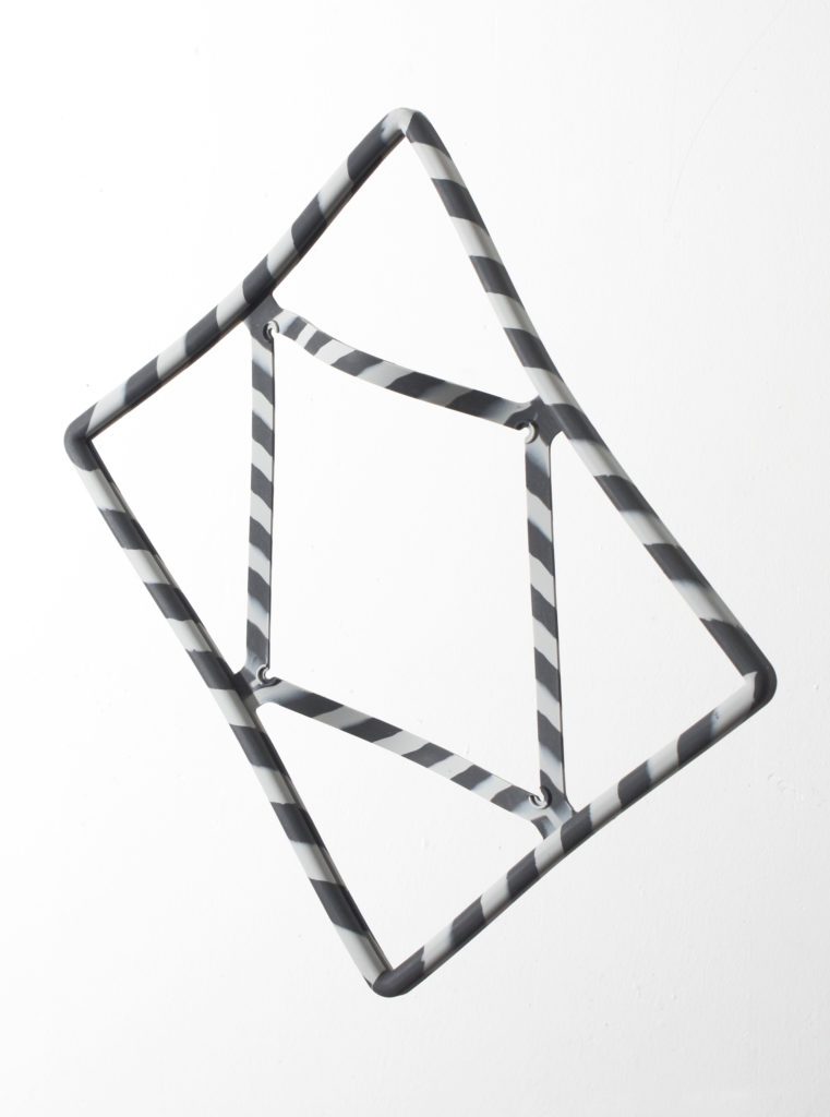 ring frame Adrien Rovero Studio