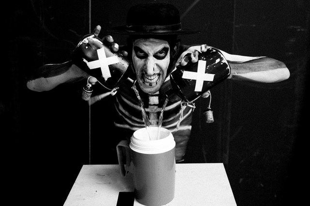 Les catacombes de Mr. Skeleton, Martin Zimmermann & Augustin Rebetez. Festival Images Vevey