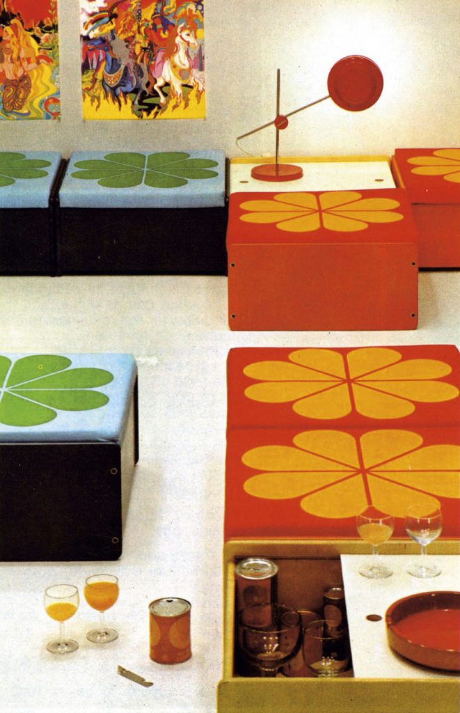 Couleurs vintage. Nuancier psychédélique des années soixante-dix, septante, seventies. Prisunic