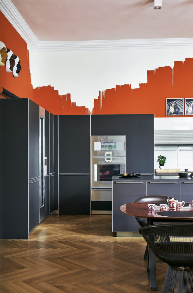 Un mur graphique en peinture décorative