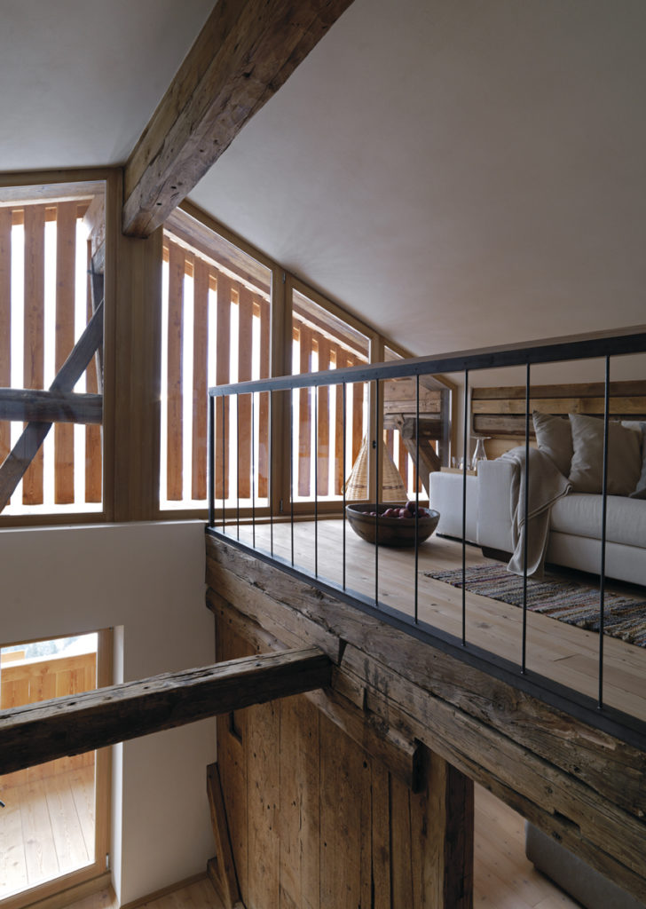 Les plus beaux chalets qui font entrer la lumière. Fenêtres cachées.