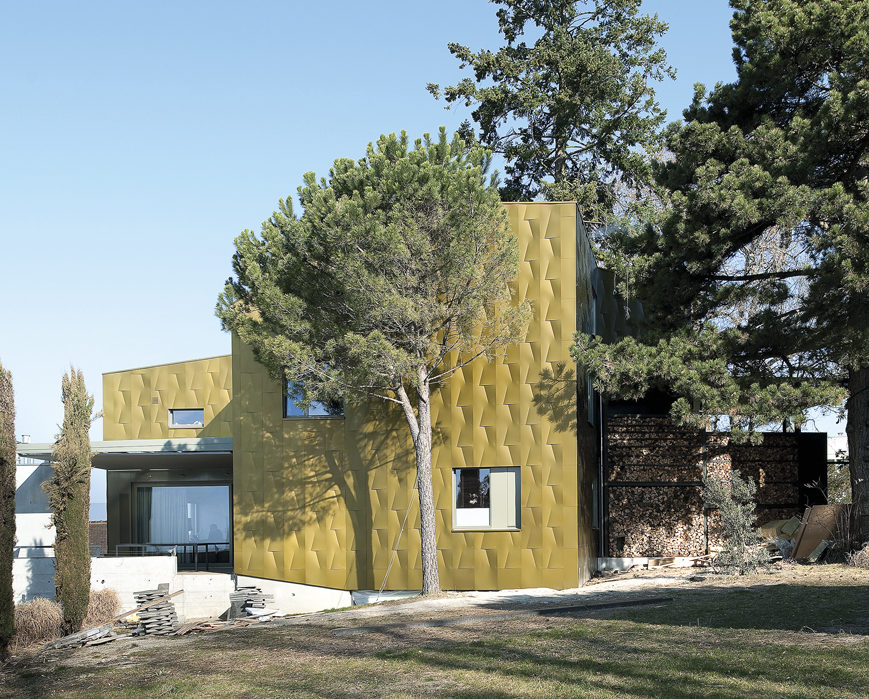 Matériaux de façades, Maisons suisses façade métal