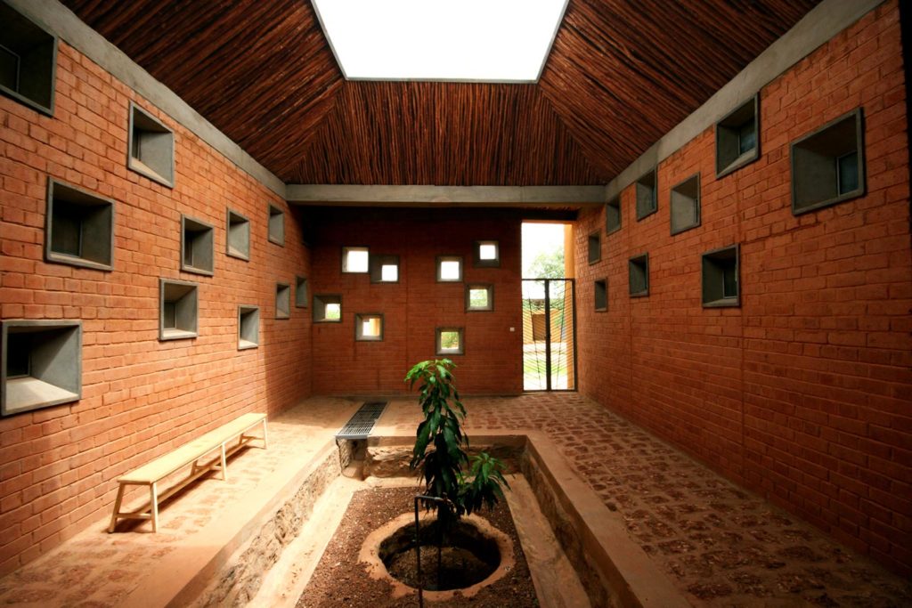 Opera Villa Clinic, Keré architecture