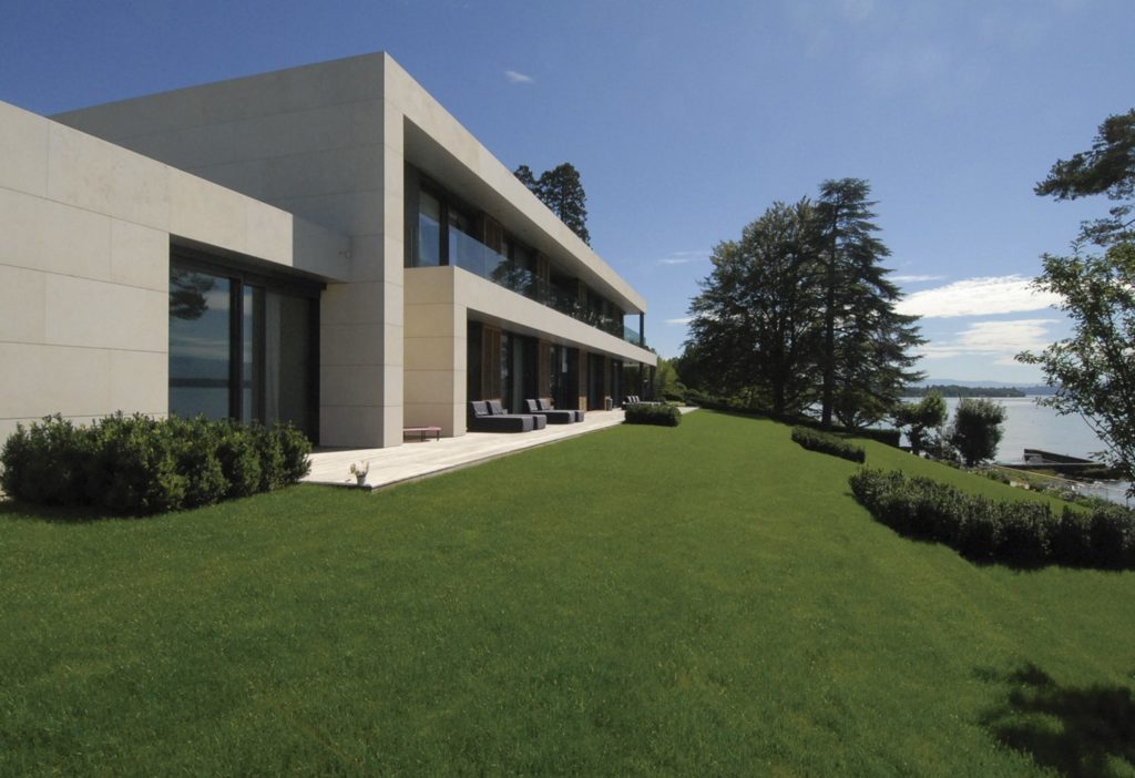 Matériaux de façades, maisons suisses façade pierre naturelle