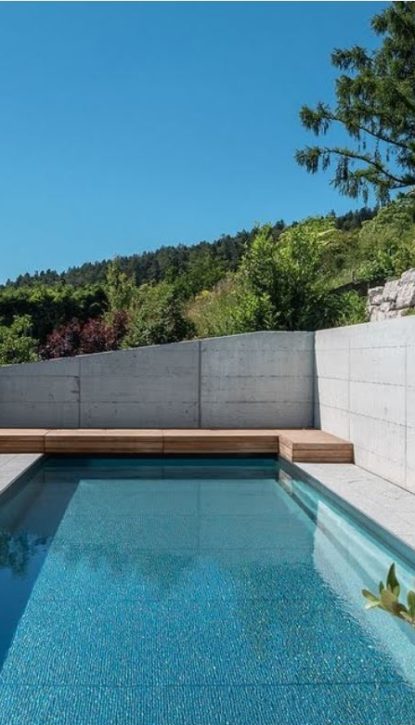 Piscines traditionnelle contemporaine inox. Les différents types de piscines.