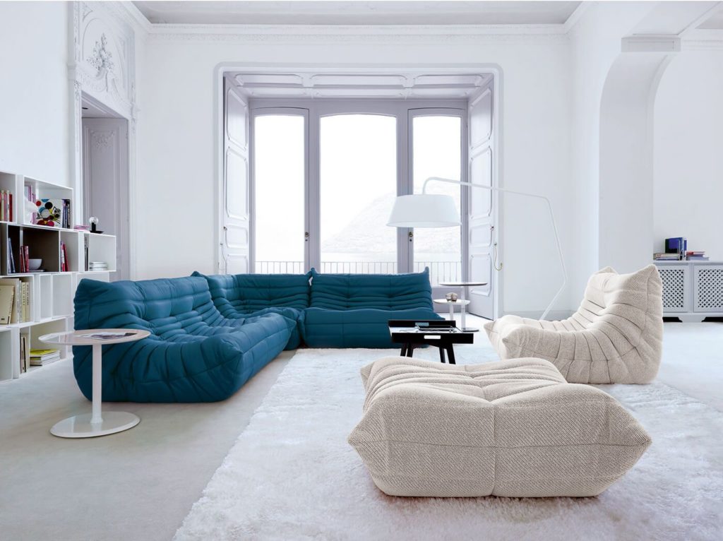 Canapé au design original, atypique et insolite. Togo, Ligne Roset.