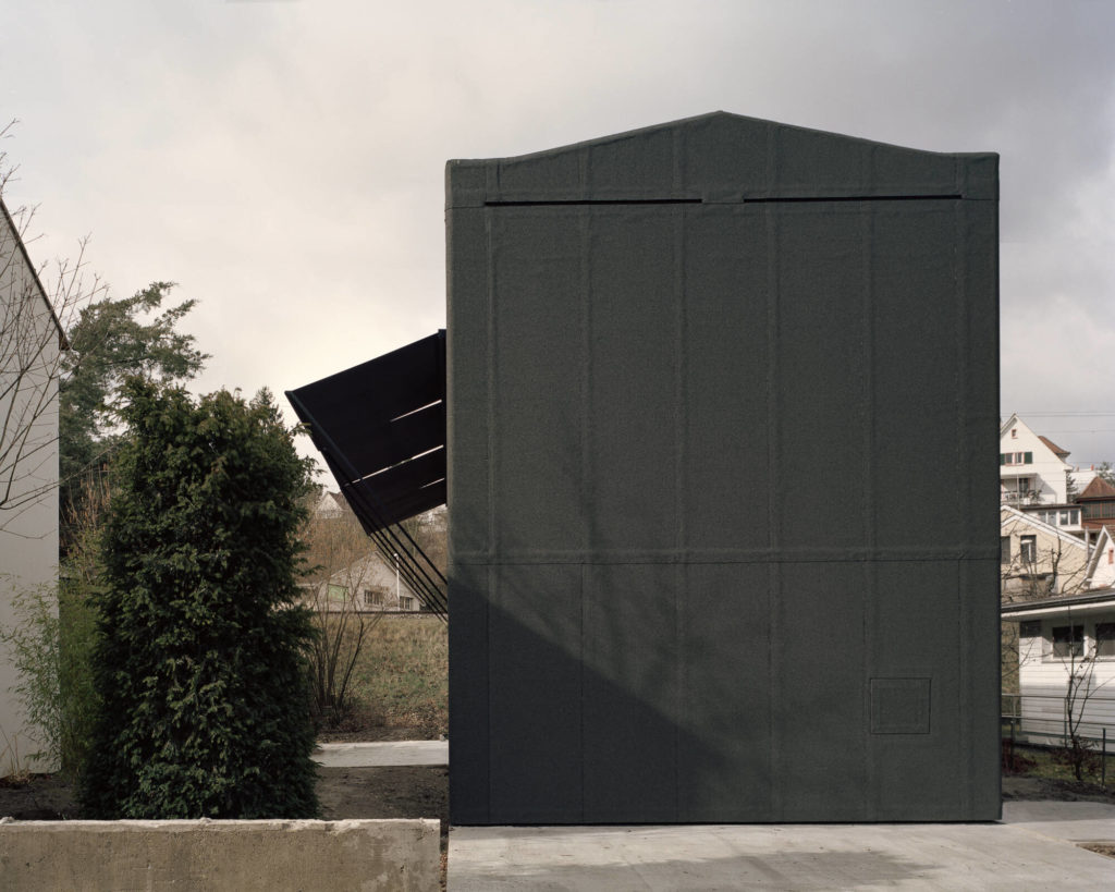 Maisons compactes. Architecture de l'essentiel suisse