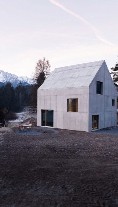 Maisons compactes. Architecture de l'essentiel suisse