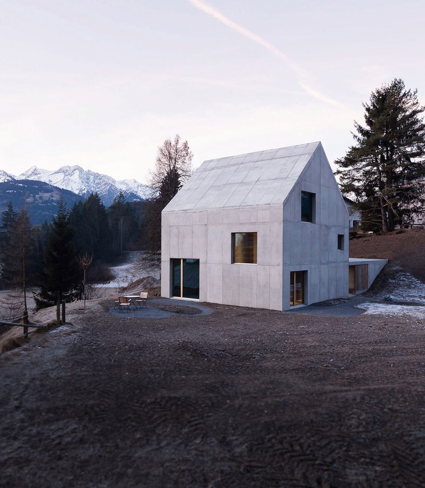 Maisons compactes. Architecture de l'essentiel suisse