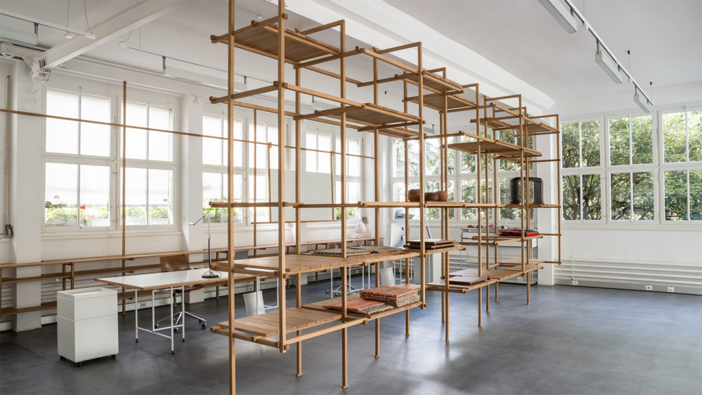 Exposition collective Hello Design, 2018, galerie OKRO. Le meilleur du design suisse