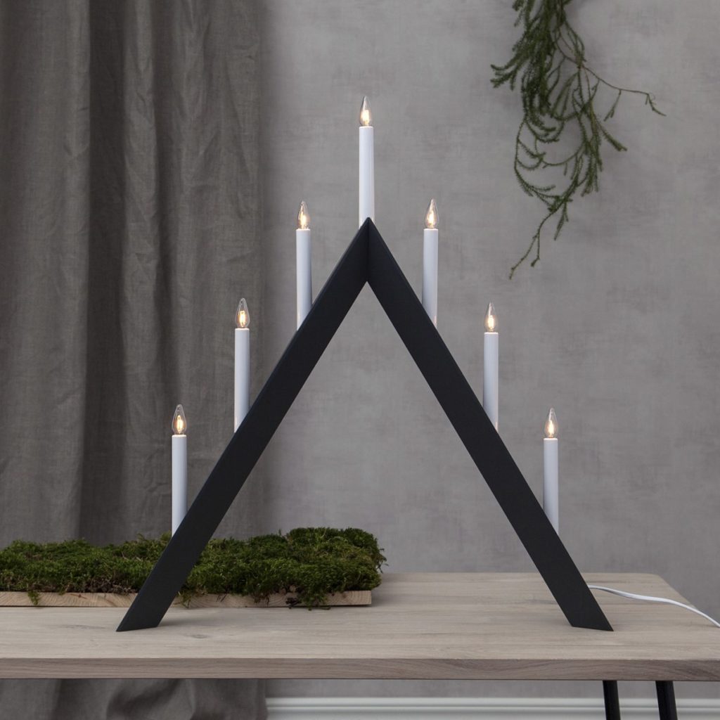 Décoration de Noël contemporaine. Bougeoir à 7 branches suédois.