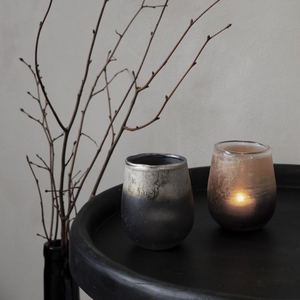 Décoration de Noël contemporaine. Lumignons, photophores et lanternes