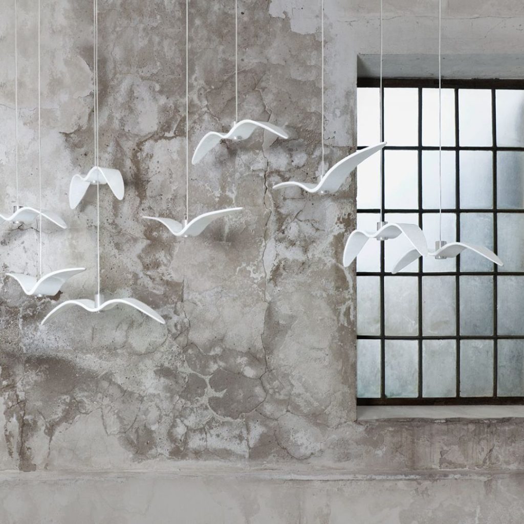 zoomorphisme, design de meubles, de luminaires et d'accessoires de décoration en forme d'animaux