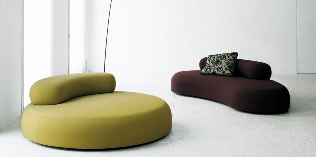 Design meuble, entre boudins et tubes courbés
