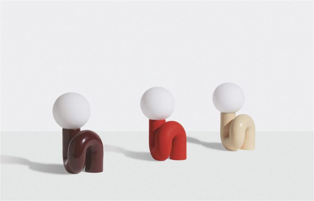 Design meuble, entre boudins et tubes courbés