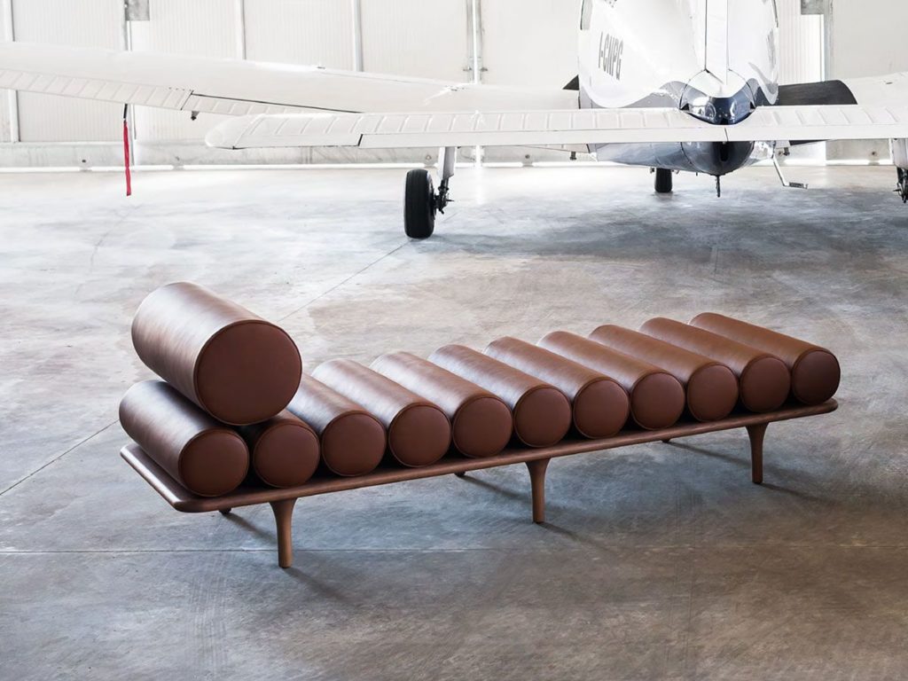 Design meuble, entre boudins et tubes courbés