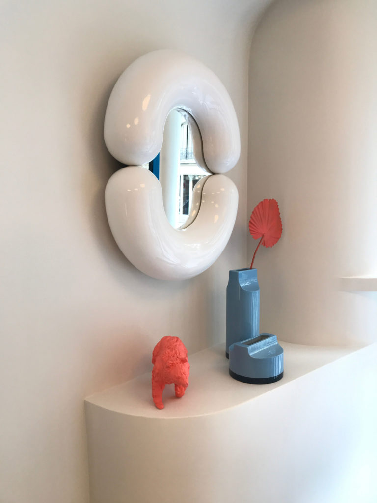 Design meuble, entre boudins et tubes courbés