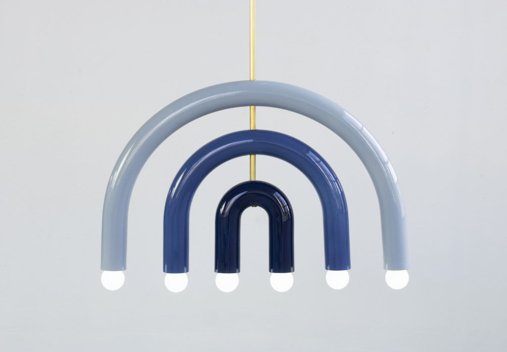 Design meuble, entre boudins et tubes courbés