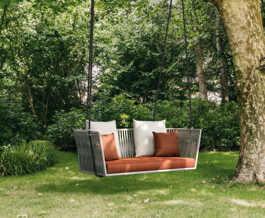 Siège d’extérieur suspendu design