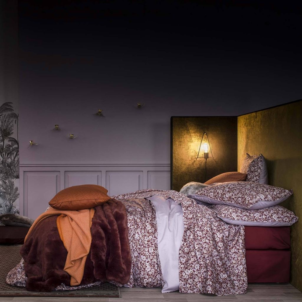 Lit et chambre de luxe