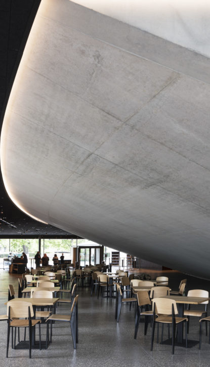 Quatre théâtres suisses à (re)découvrir pour l'architecture
