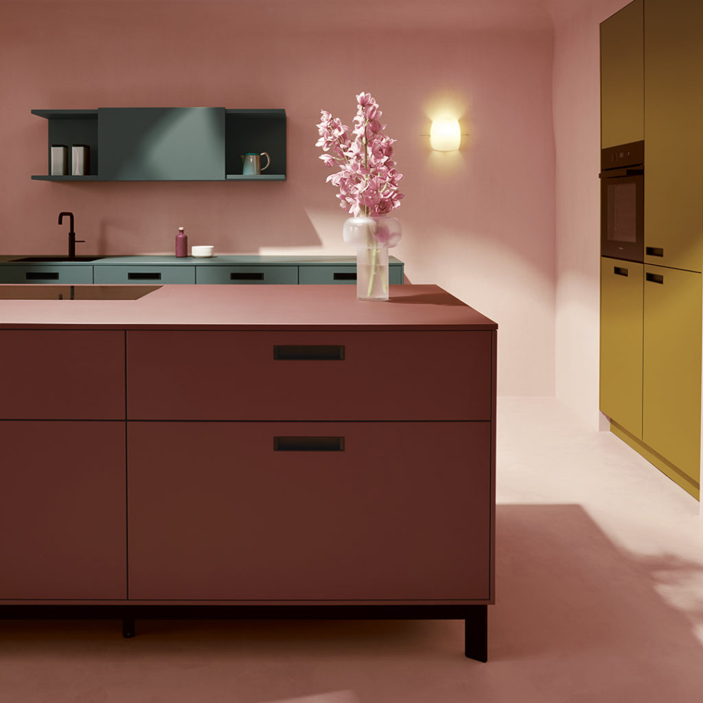 Finitions portes cuisine possibles. Les façades s'amusent.