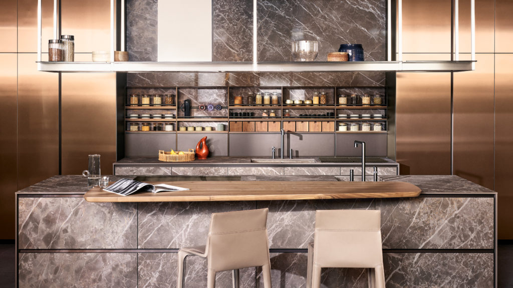 Finitions portes cuisine possibles. Les façades s'amusent.