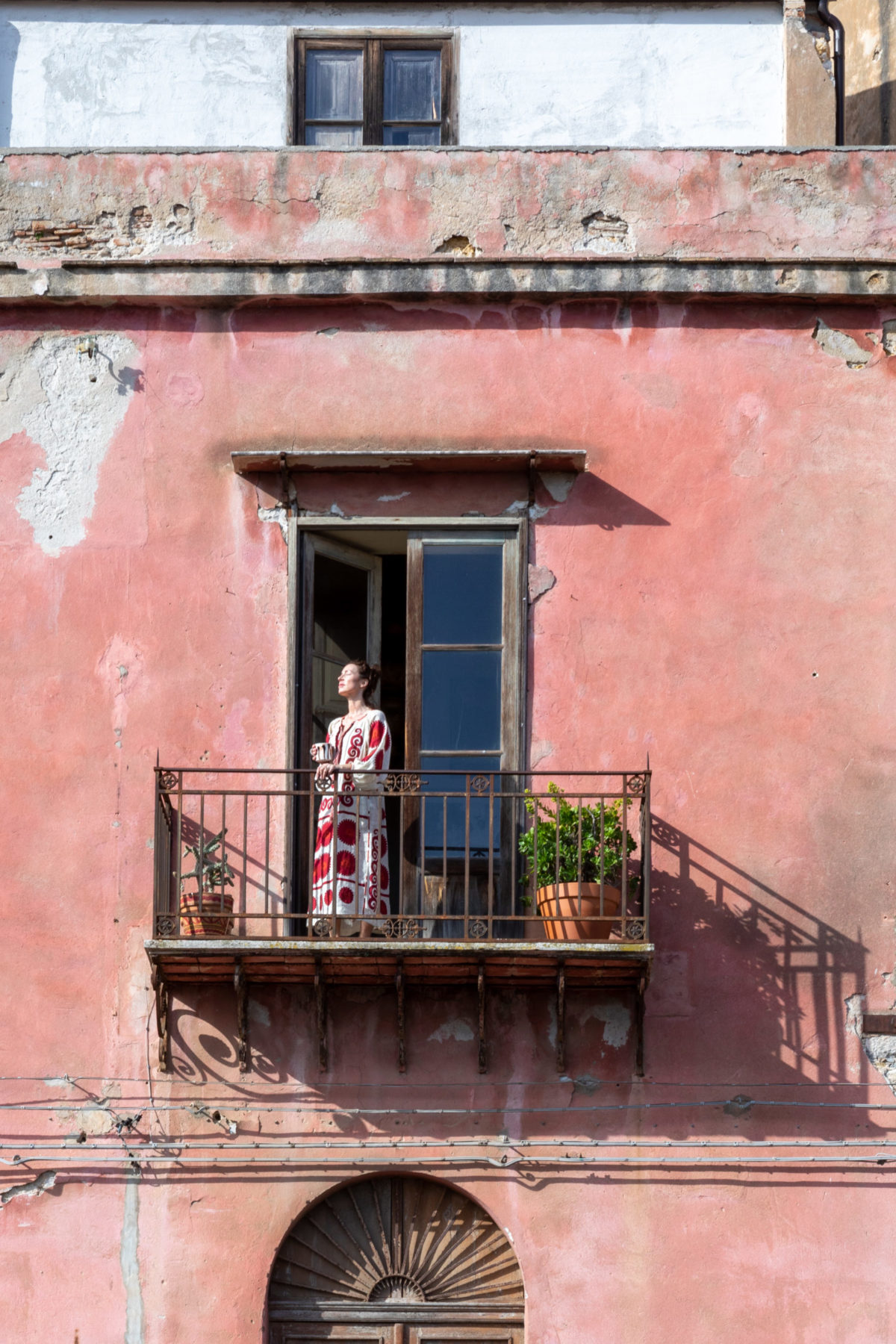 Une maison au charme suranné en Sicile - Espaces Contemporains