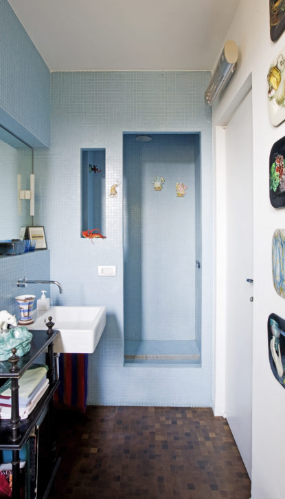 Comment agencer une petite salle de bain?