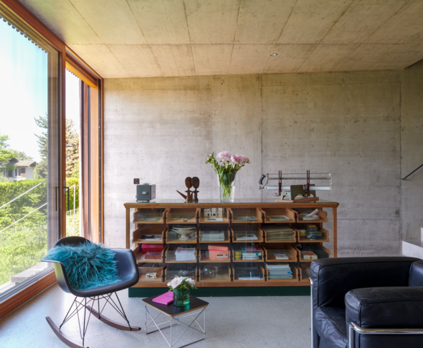 Le minimalisme chaleureux d'une maison à Lausanne